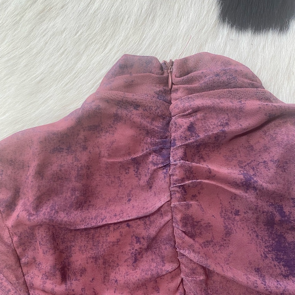 Zara ruched mesh or tulle long sleeve top in a purple or mauve tie-dye/swirl - Picture 9 of 9